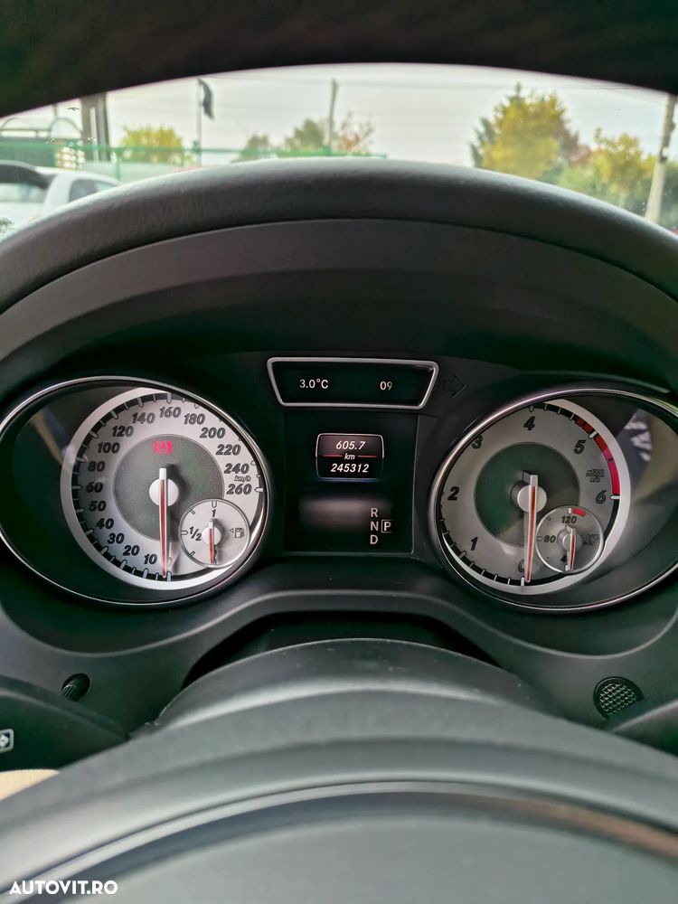 Mercedes-Benz CLA 220 (CDI) d 4Matic 7G-DCT AMG Line - 7