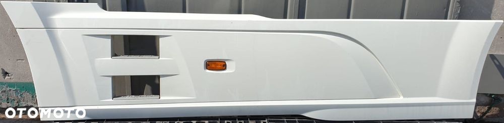 ZABUDOWA MIĘDZYOSIOWA ORYGINALNA SPOILER OWIEWKA PRAWA LEWA DAF XF LIFT 106  RH LH WB 380 - 6