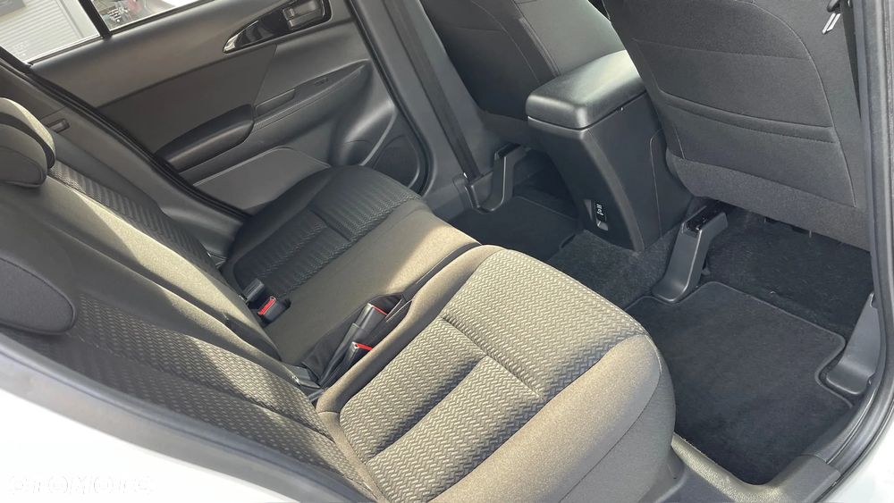 Mitsubishi Eclipse Cross - 26