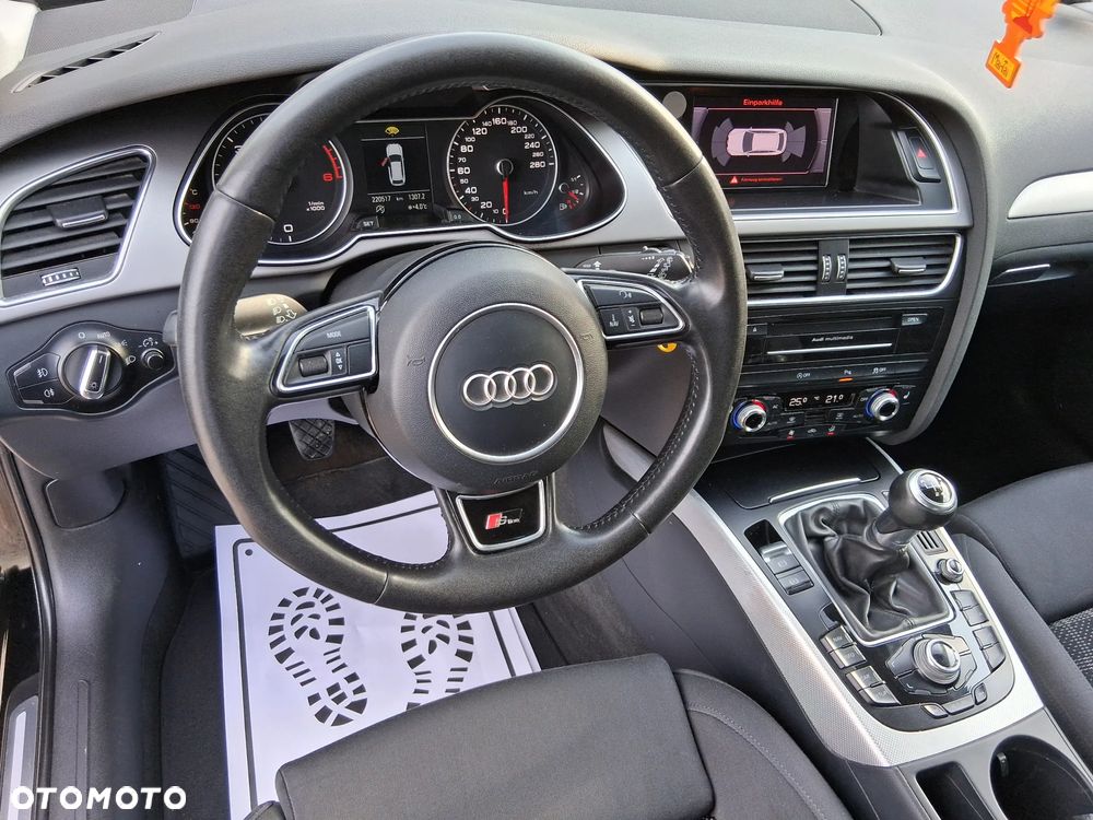 Audi A4 Avant 2.0 TDI DPF S line Sportpaket - 12