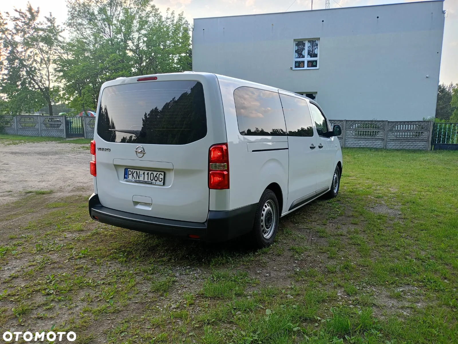 Opel Vivaro Kombi 1.5 CDTI Extra Long 2,7t Enjoy - 9