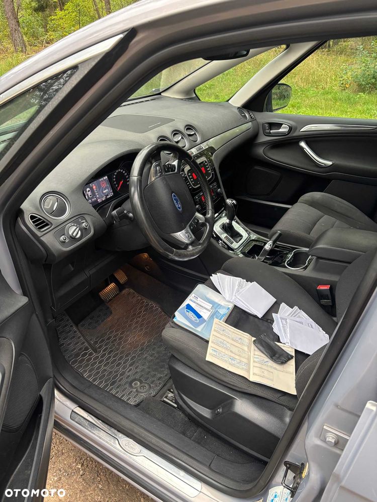 Ford S-Max - 7