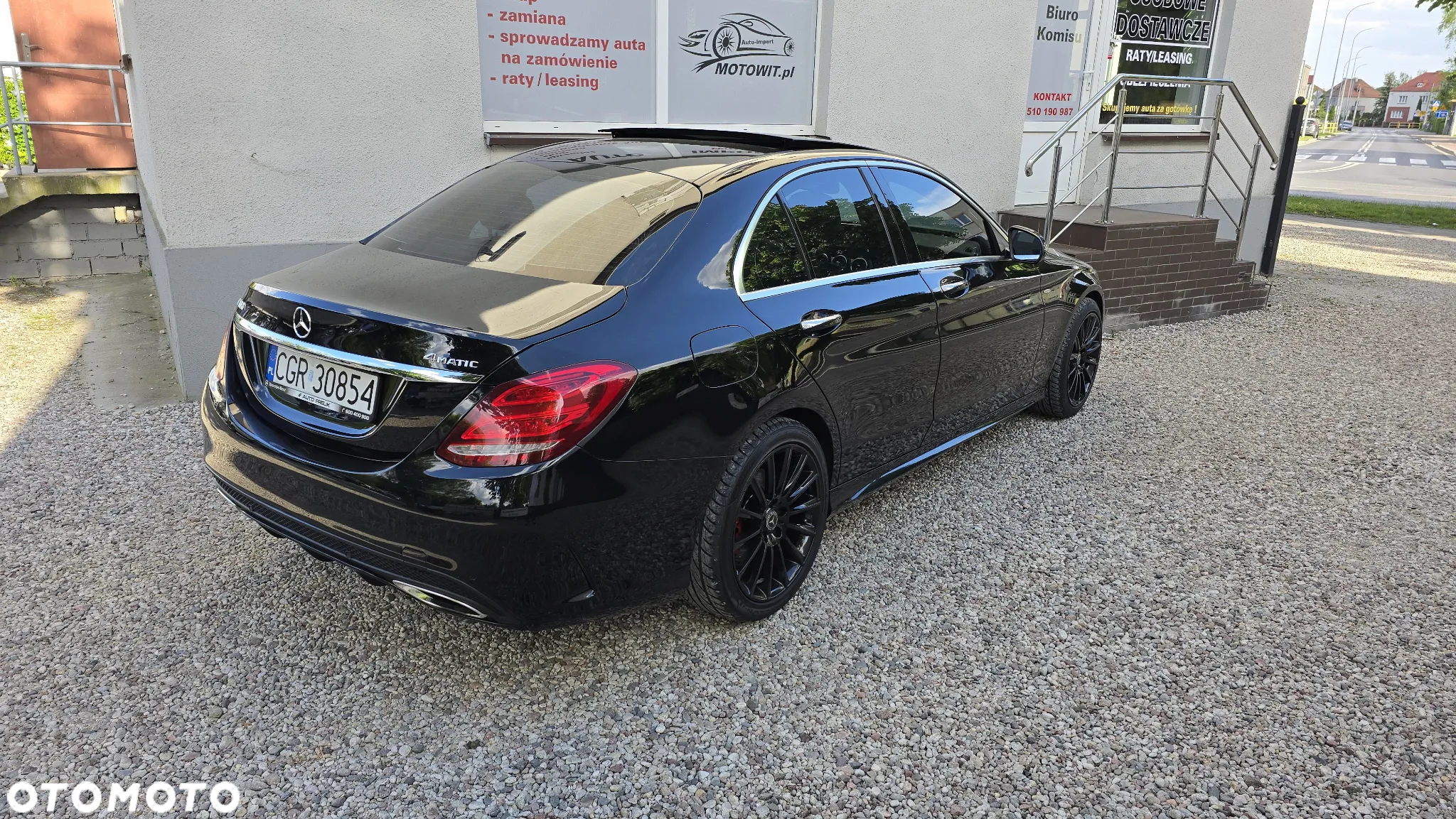 Mercedes-Benz Klasa C 300 7G-TRONIC AMG Line - 13