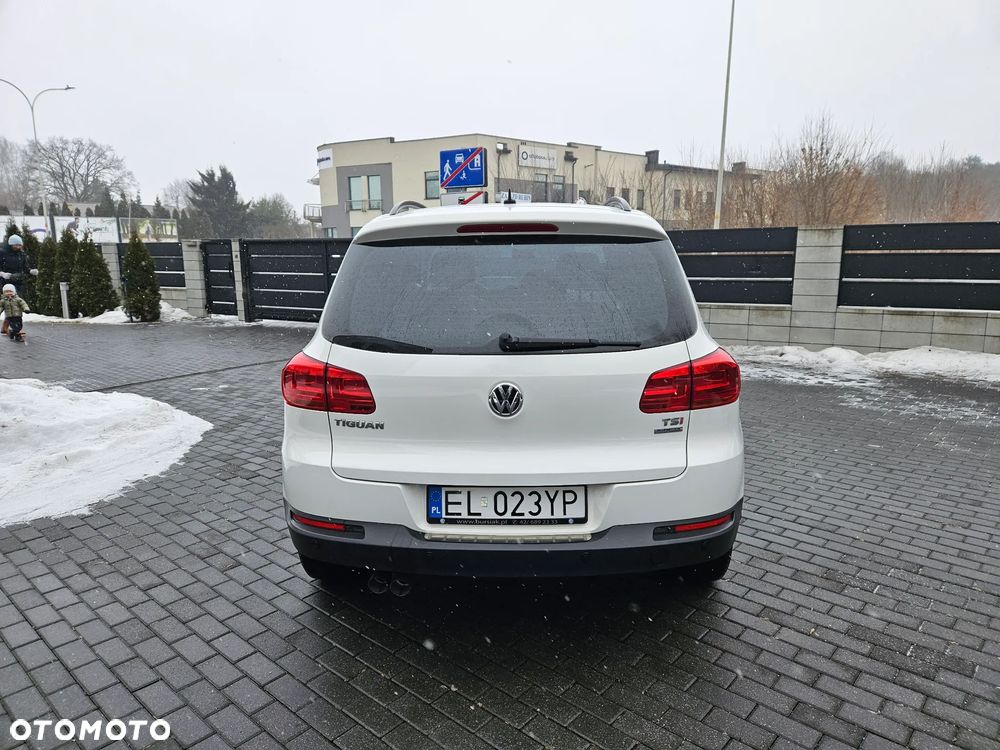 Volkswagen Tiguan - 5
