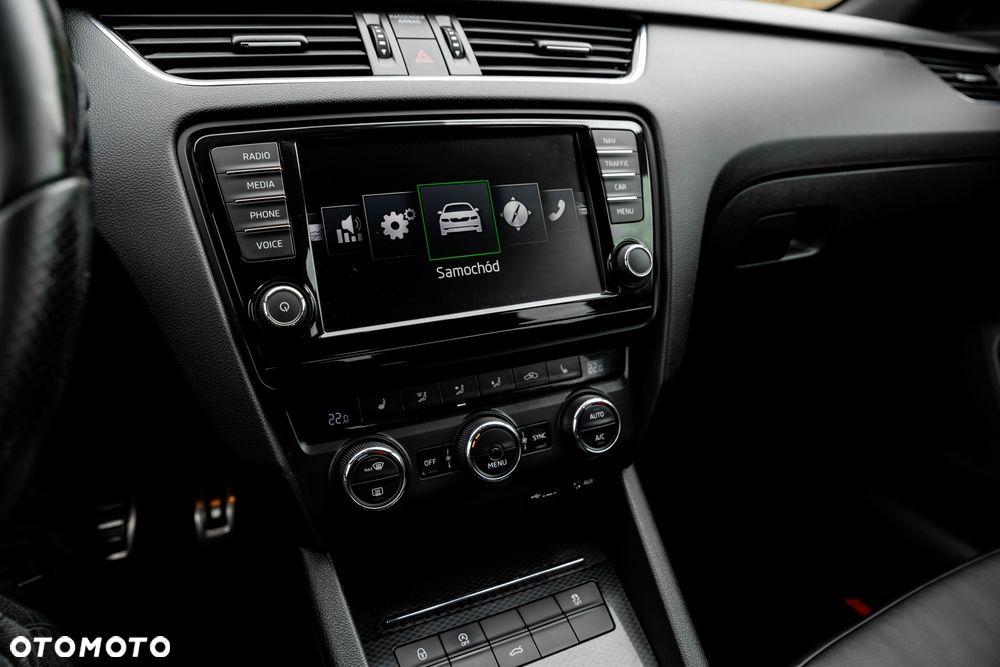 Skoda Octavia 2.0 TDI 4x4 DSG RS - 36