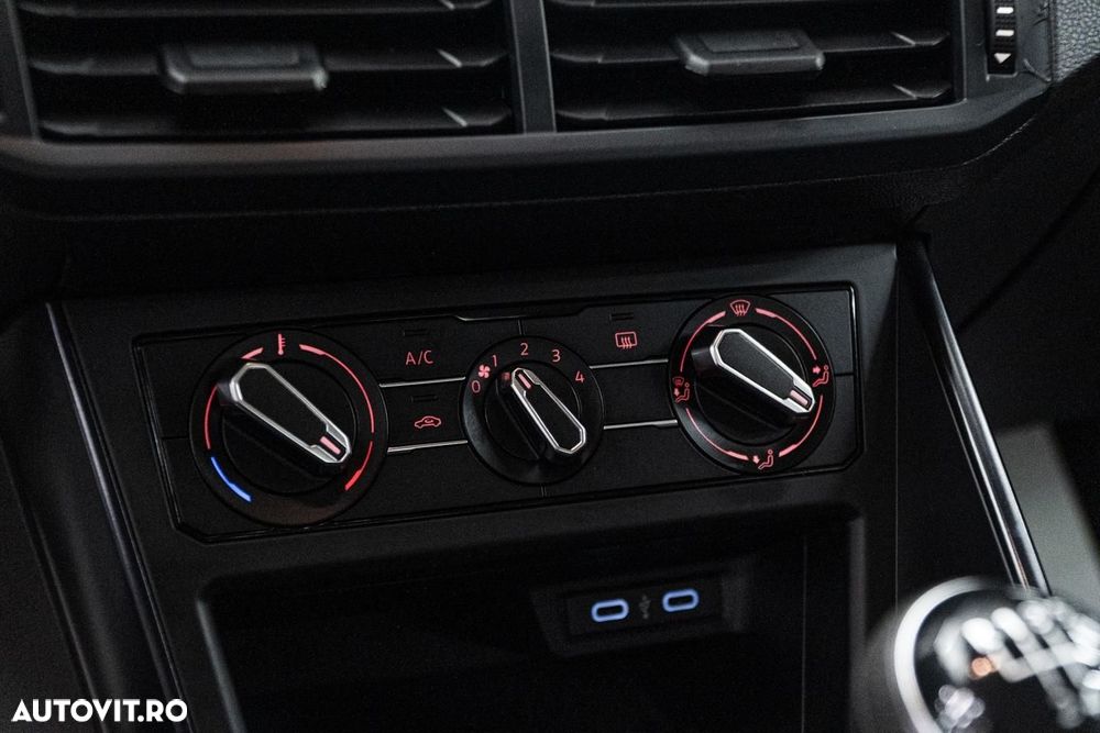 Volkswagen Polo 1.0 Comfortline - 12