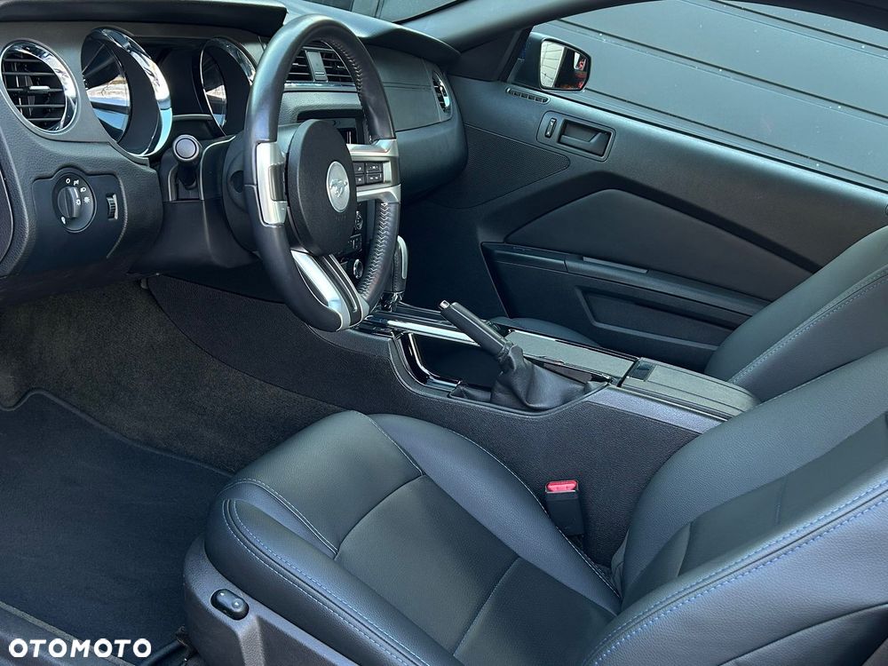 Ford Mustang 3.7 V6 - 16