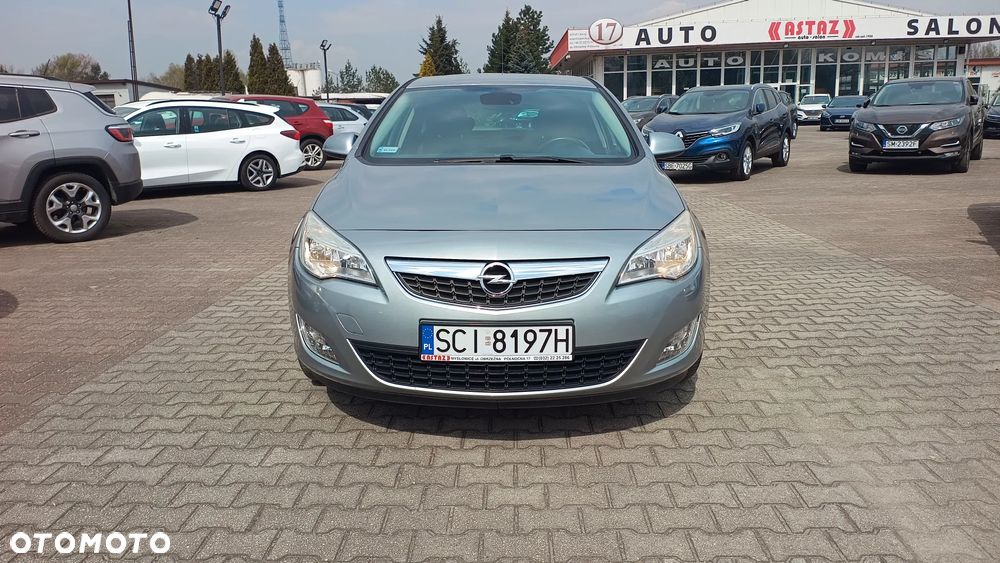 Opel Astra 1.4 T Enjoy - 10
