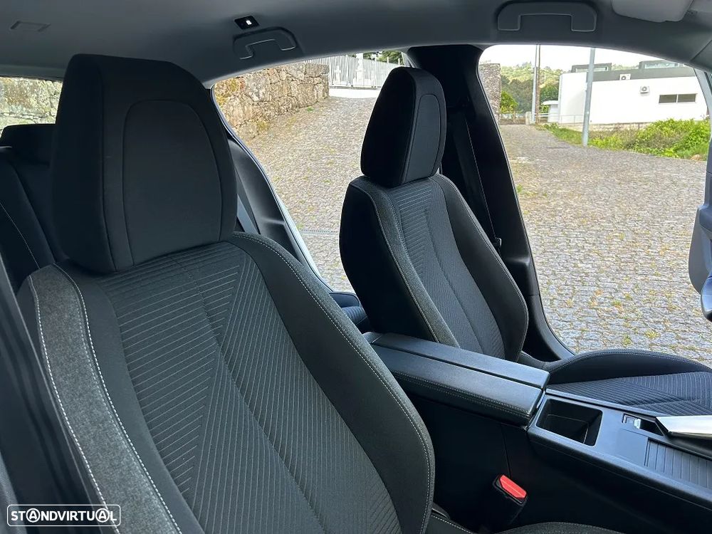 Peugeot 308 Hybrid 180 e-EAT8 Allure - 21