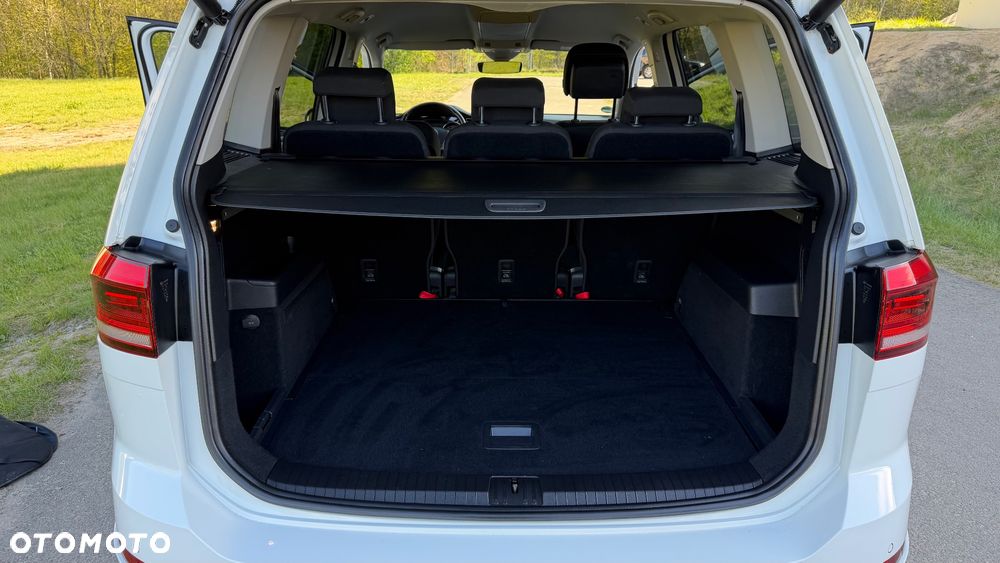 Volkswagen Touran 1.8 TSI (BlueMotion Technology) DSG Highline - 19