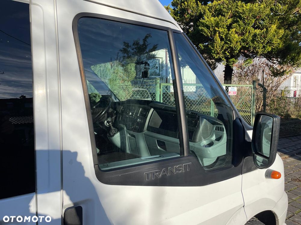 Ford Transit - 16