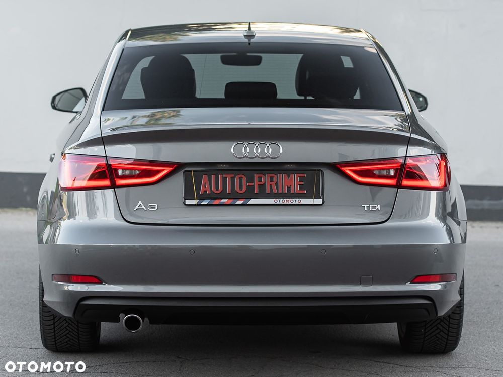 Audi A3 Limousine 1.6 TDI (clean diesel) S line Sportpaket - 11