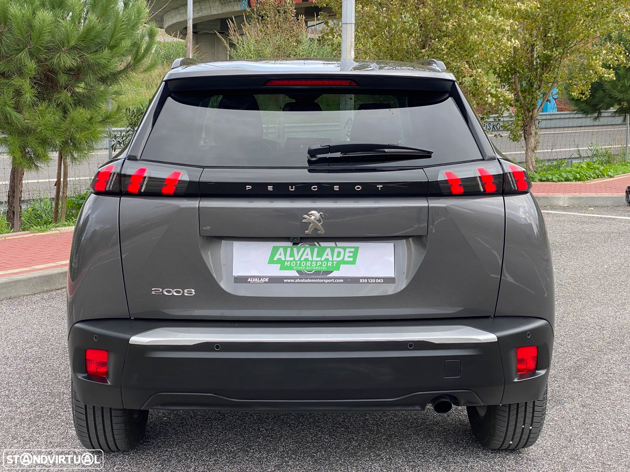 Peugeot 2008 1.2 PureTech Allure Pack - 7