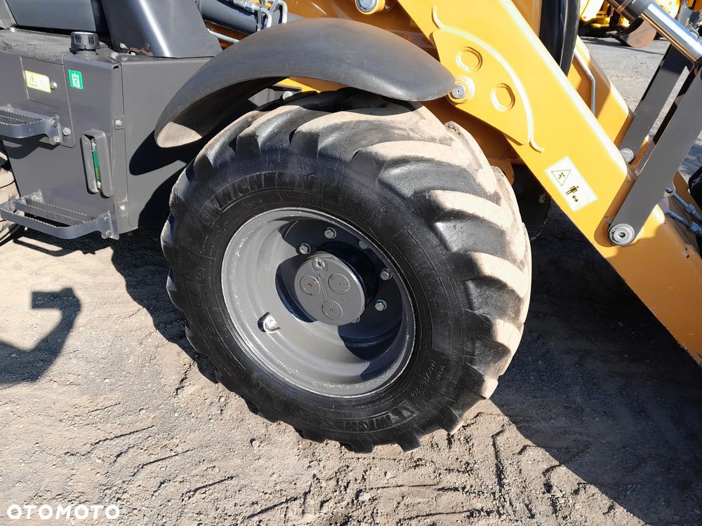 Case 580SV 2023R - 12