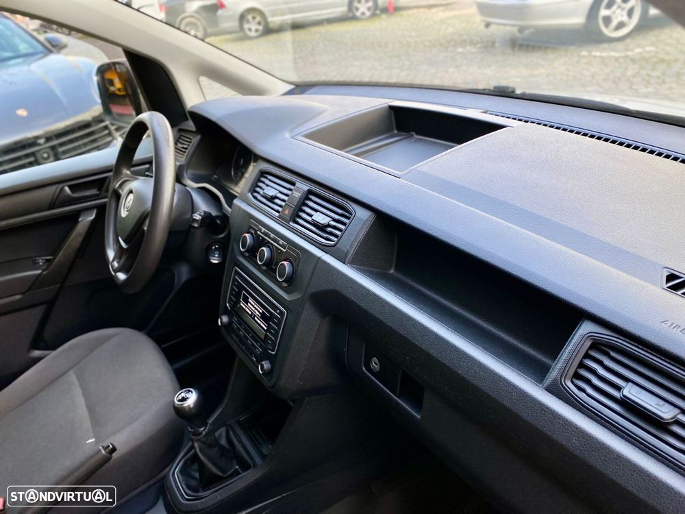 VW Caddy 2.0 TDi BM Trendline - 23