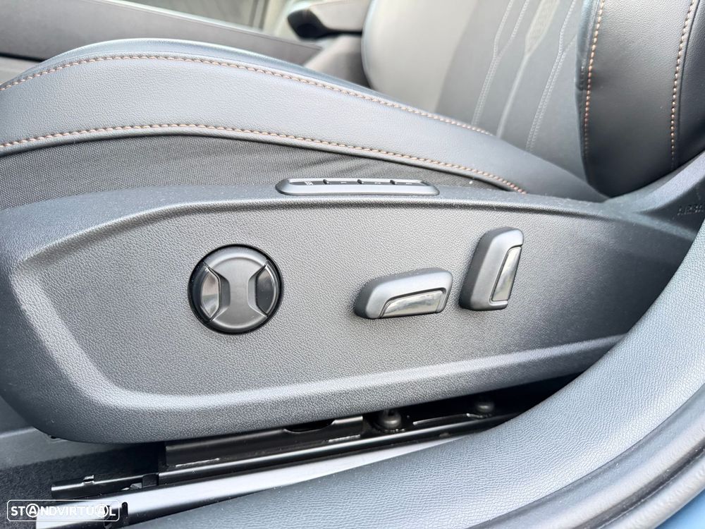 Cupra Formentor 1.4 e-Hybrid DSG VZ - 59