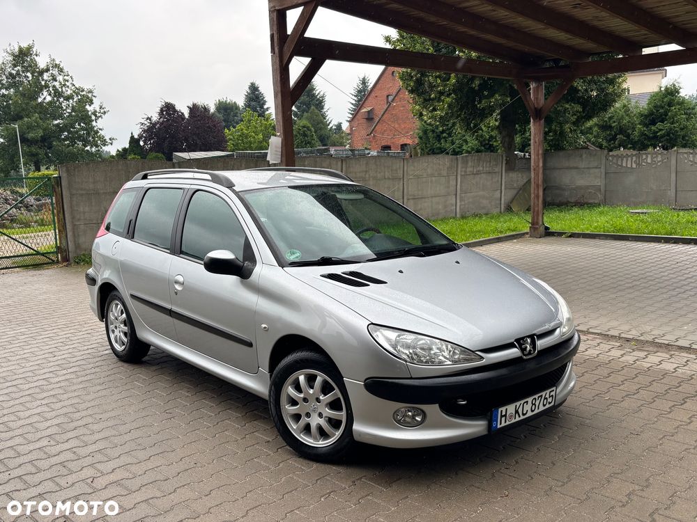 Peugeot 206 75 Tendance - 1