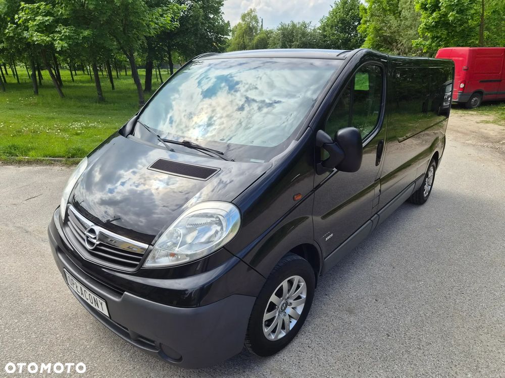 Opel Vivaro - 13