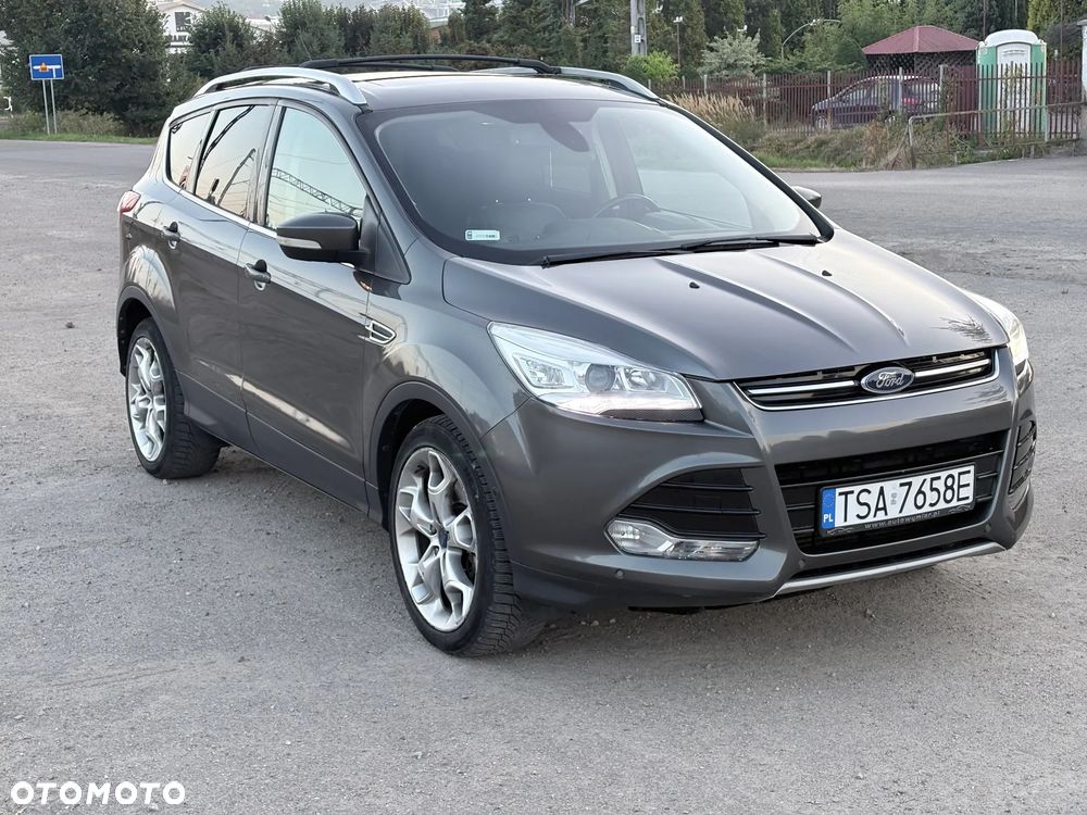 Ford Escape 2.0 EcoBoost AWD Titanium - 9