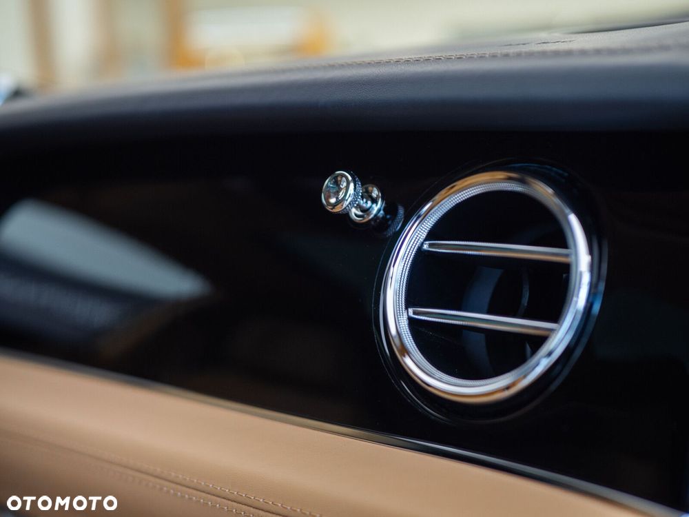 Bentley Bentayga - 14