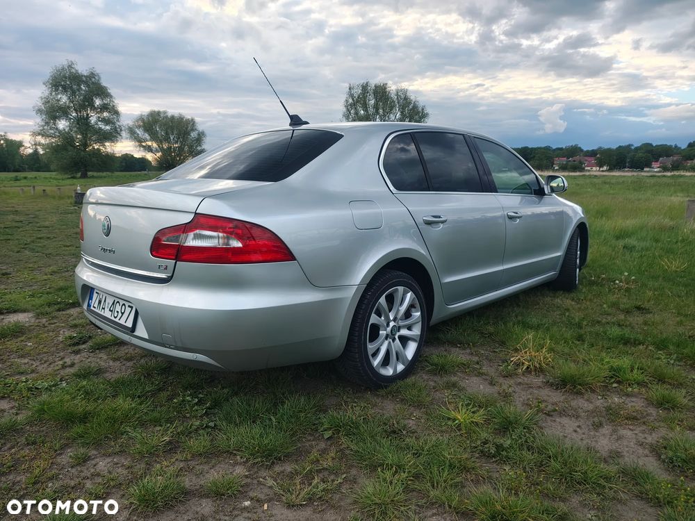 Skoda Superb 1.8 TSI Elegance - 1