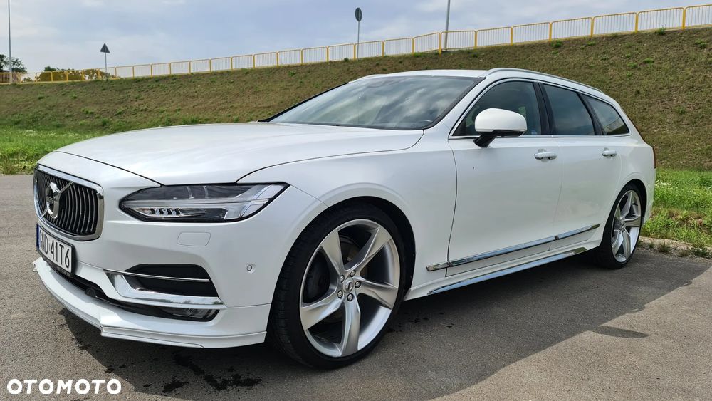 Volvo V90 D5 SCR AWD Inscription - 17