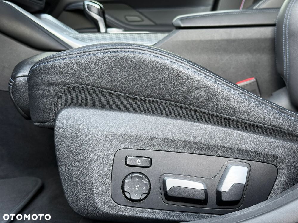 BMW Seria 4 420d xDrive M Sport - 26