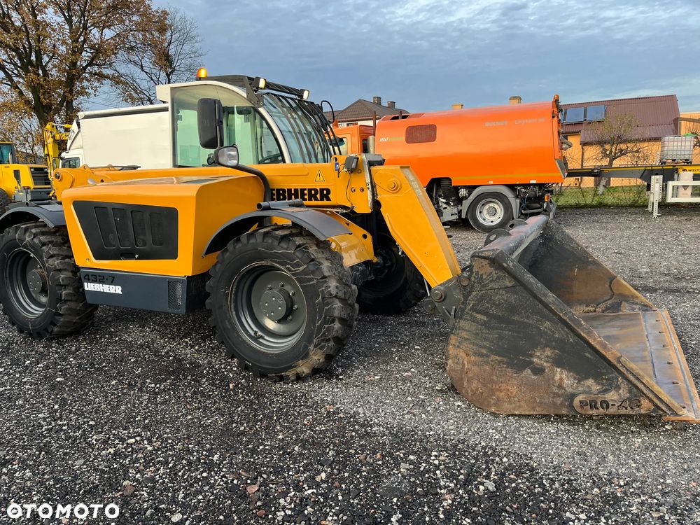 Inny Liebherr TL 432-7 - 11