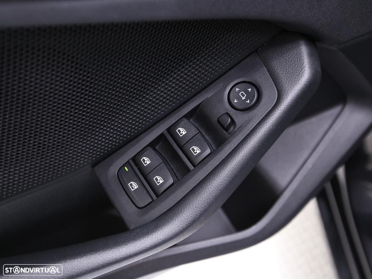 BMW 116 d Corporate Edition Auto - 15