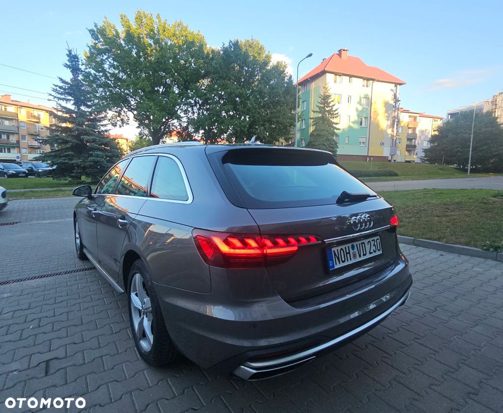 Audi A4 Avant 35 TFSI S tronic design - 19