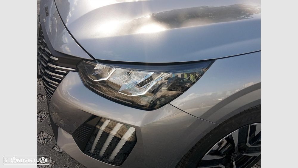 Peugeot 208 1.2 Hybrid Allure e-DCS6 - 9