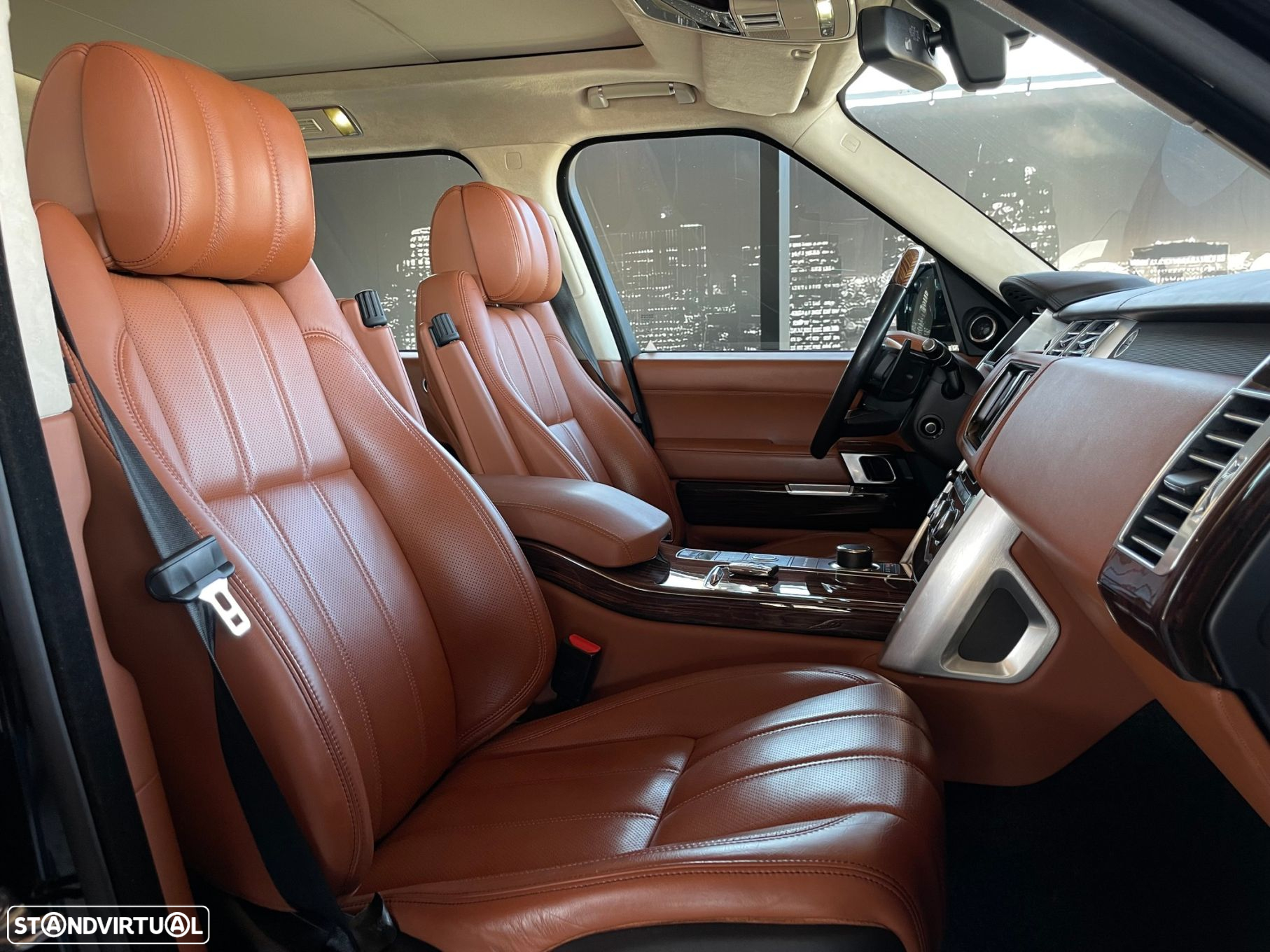 Land Rover Range Rover 3.0 TDV6 Autobiography - 19