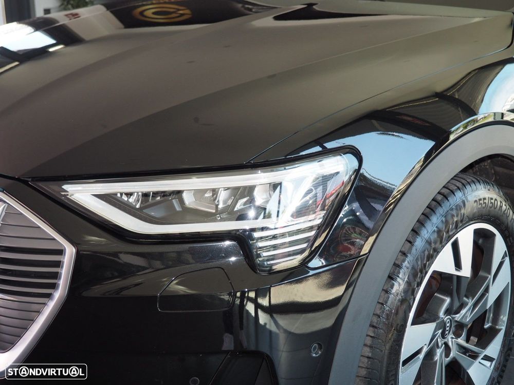 Audi e-tron 50 quattro S line - 4