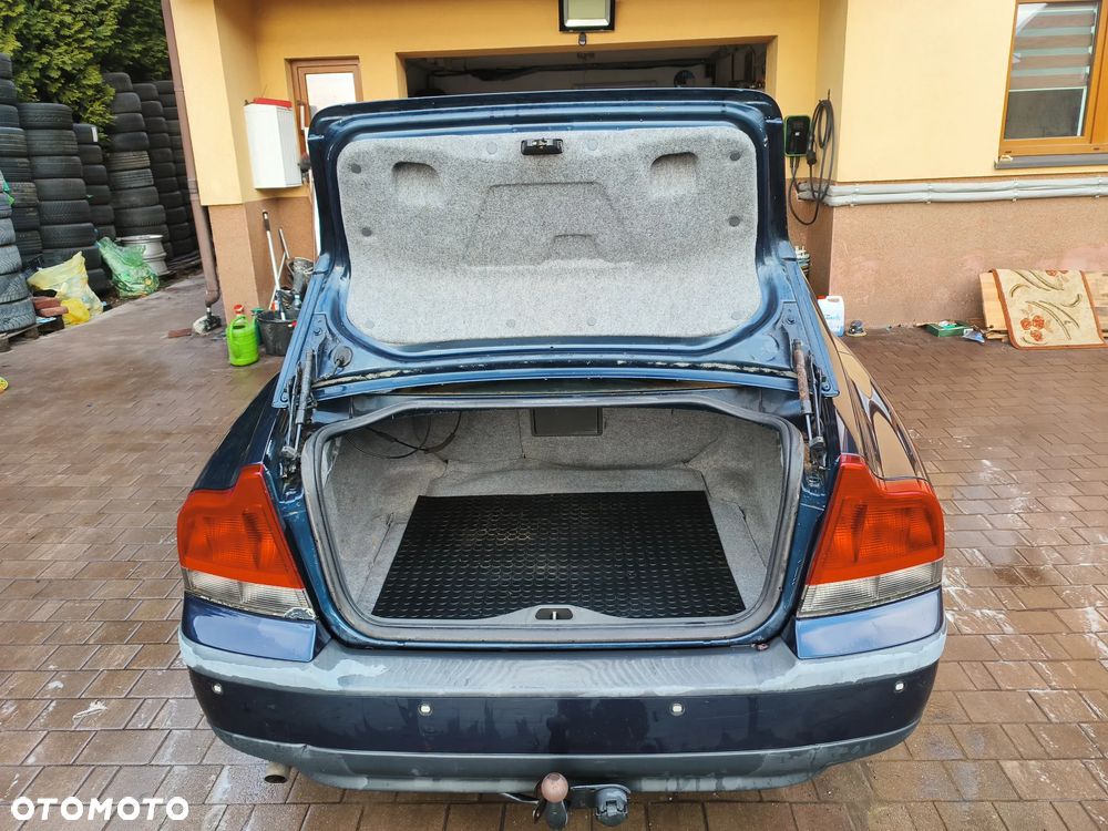 Volvo S60 2.4 Momentum - 10