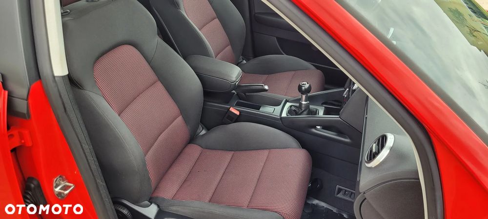 Audi A3 Sportback 1.6 Attraction - 11