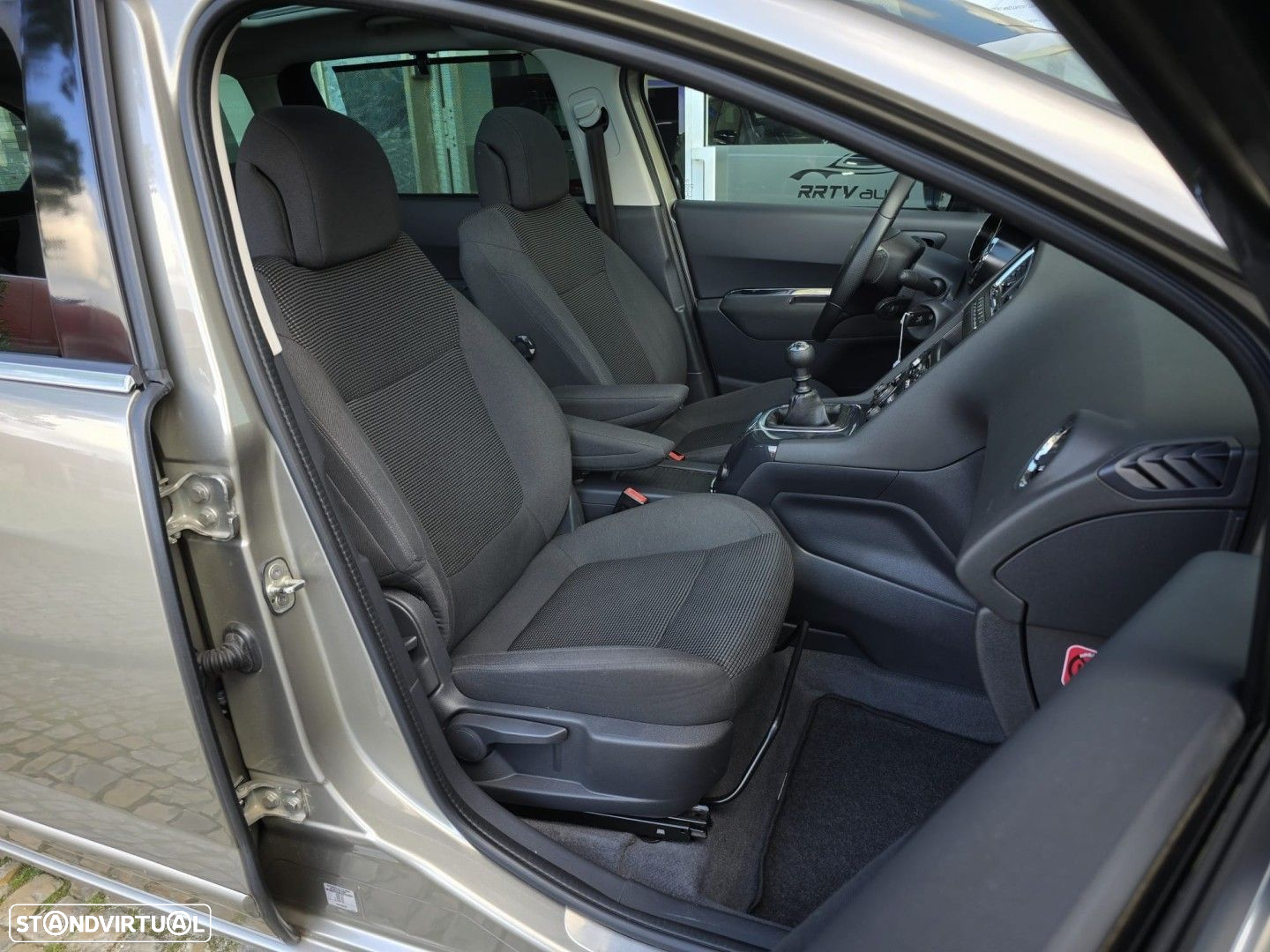 Peugeot 5008 1.6 BlueHDi Allure J17 - 13