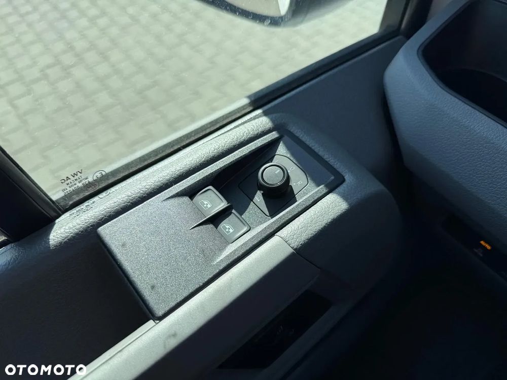 Volkswagen Crafter - 23