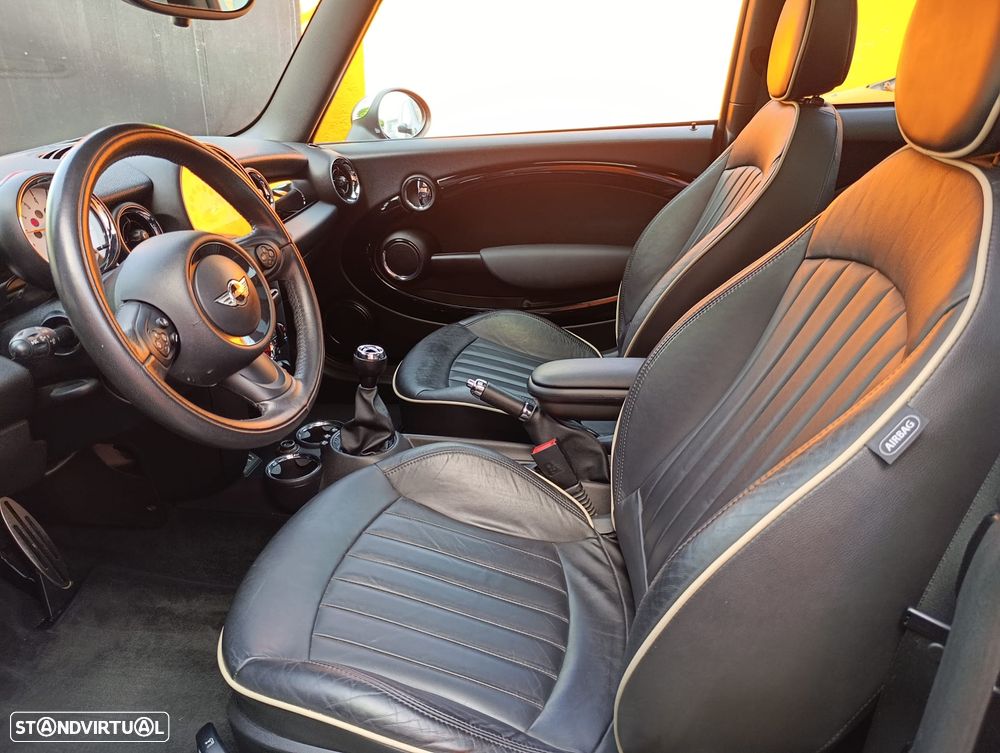 MINI 3 Portas Cooper S - 13