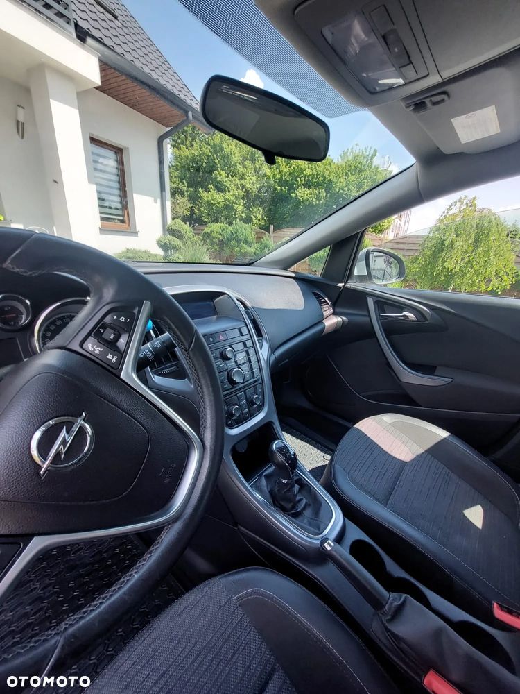 Opel Astra 1.4 T Active EU6 - 13
