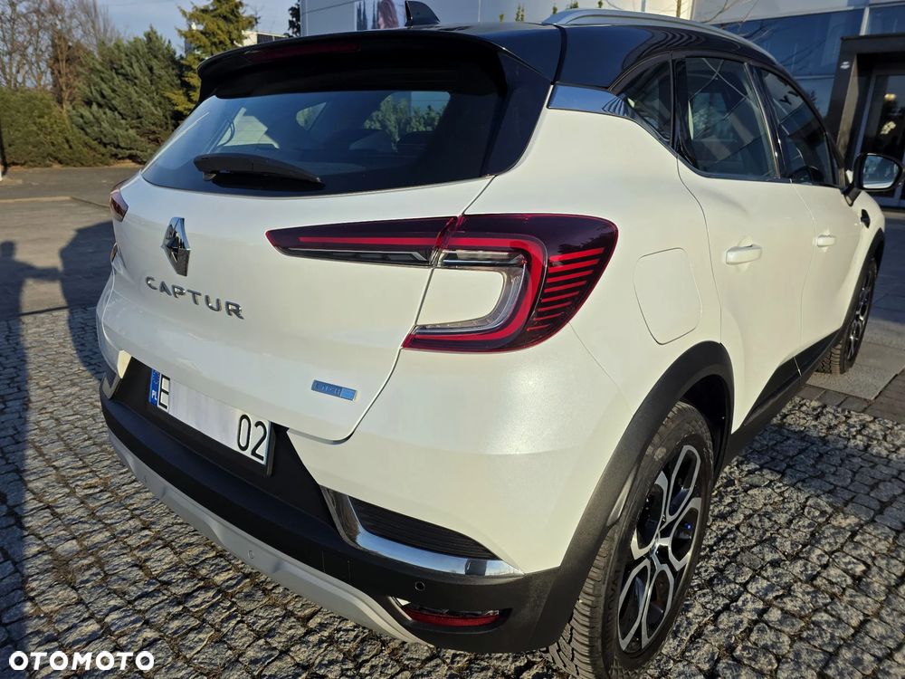 Renault Captur 1.6 E-TECH Plug-In Initiale Paris - 12