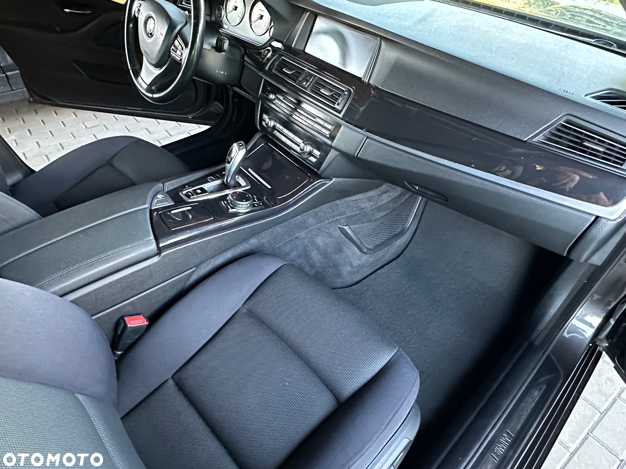 BMW Seria 5 520d Efficient Dynamics Edition - 15