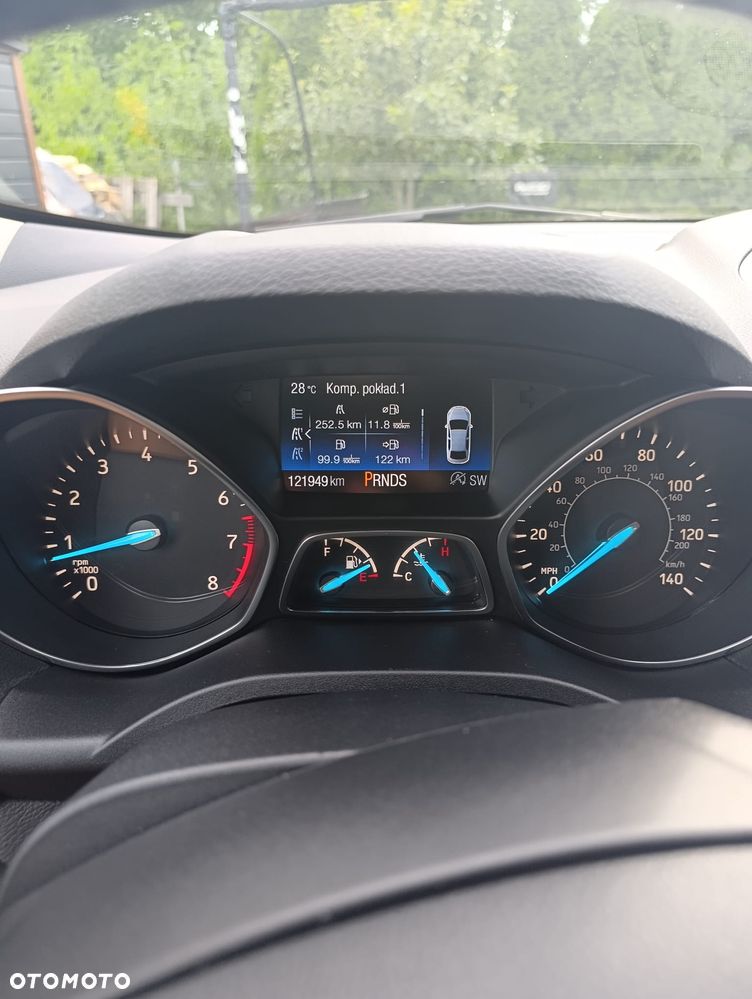 Ford Escape 2.0 EcoBoost AWD Titanium - 17