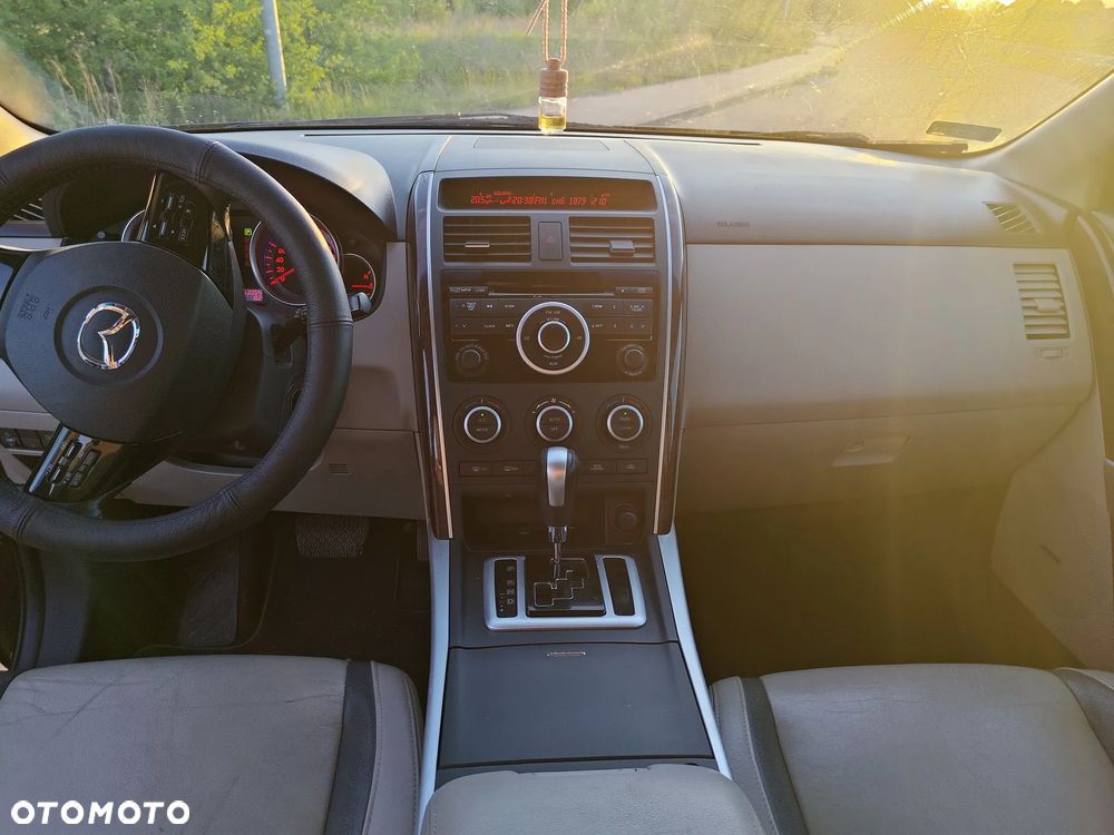 Mazda CX-9 - 18