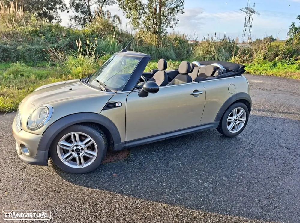 MINI Cabrio Cooper D - 25