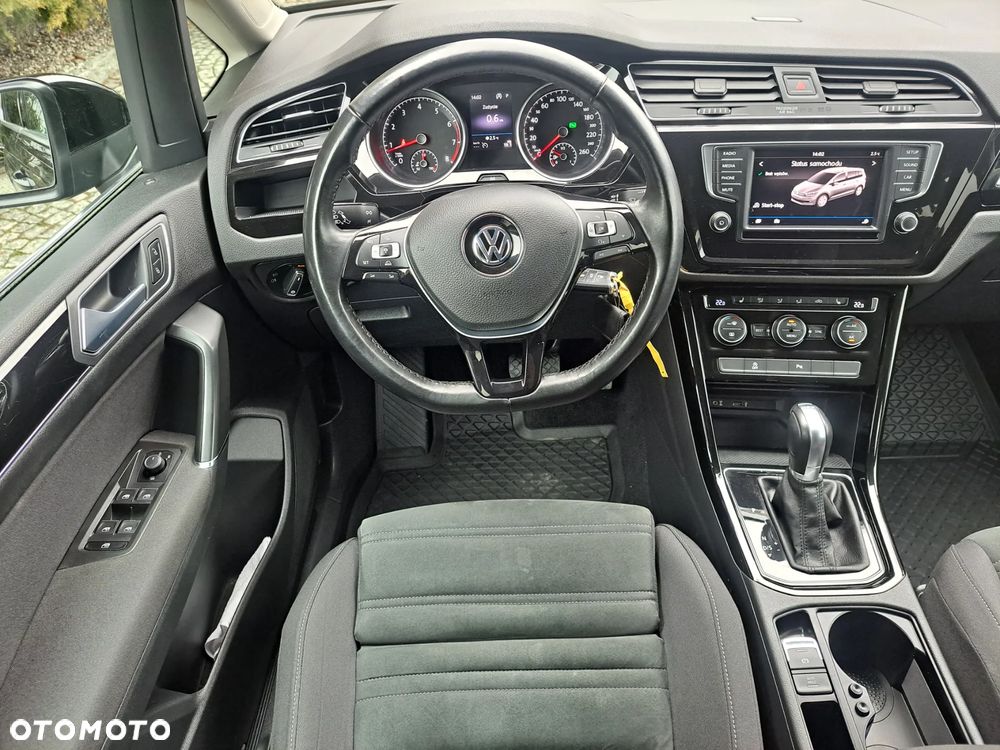Volkswagen Touran 1.4 TSI (BlueMotion Technology) DSG Highline - 22