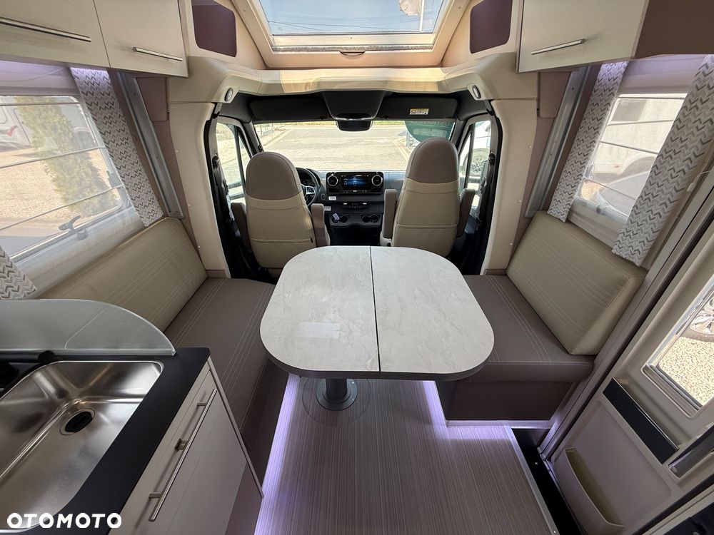 Hymer-Eriba Notin Ostrava CF - 12