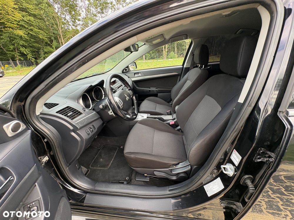 Mitsubishi Lancer 1.8 Clear Tec CVT Plus - 21