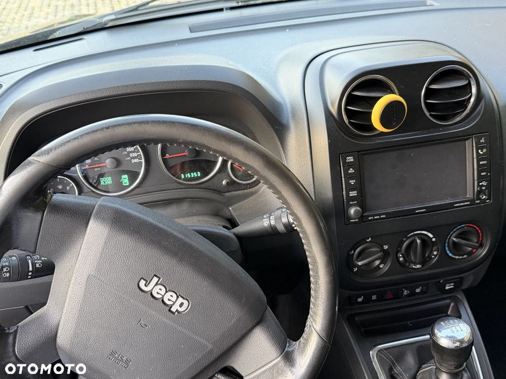 Jeep Compass - 8