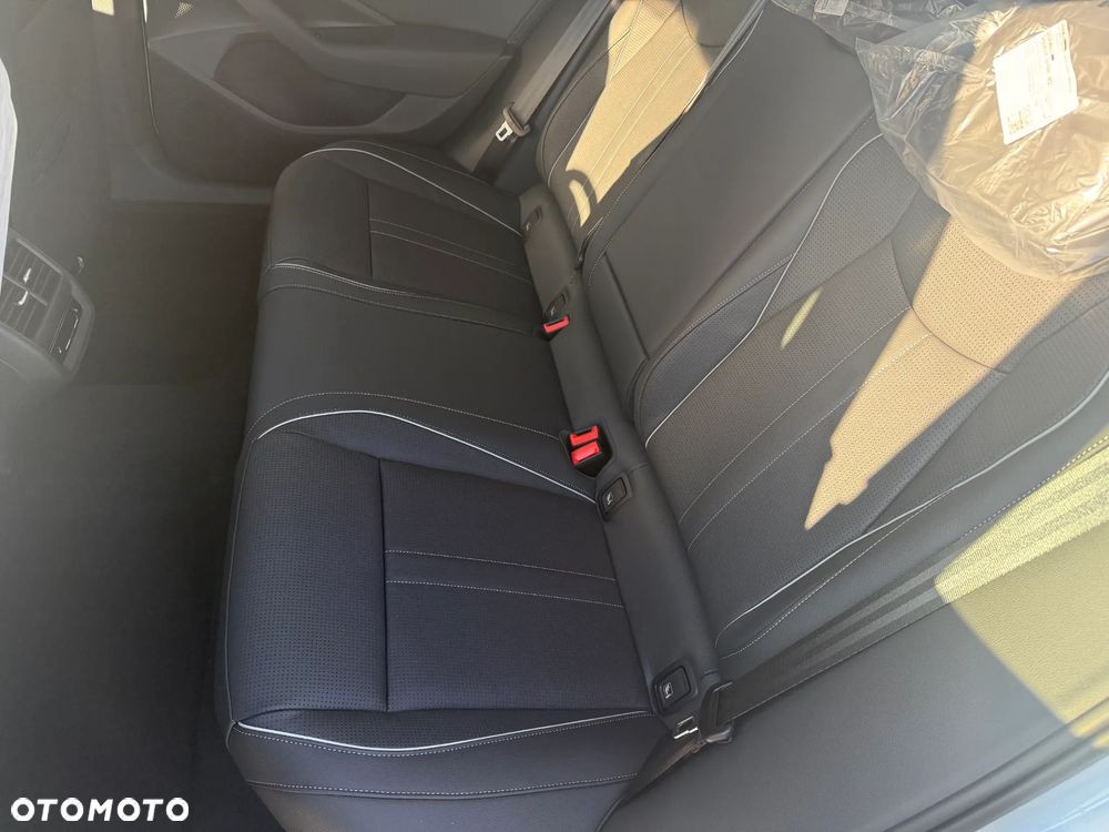 Skoda Superb 2.0 TSI 4x4 Sportline DSG - 9