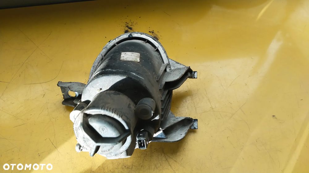 9635076080 Halogen prawy Peugeot 206 - 2